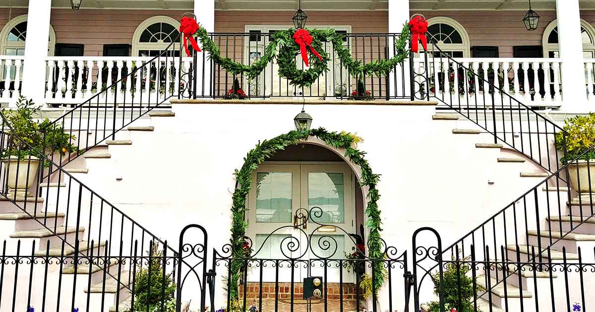 Christmas in Charleston Tours