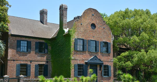 Tour Middleton Place and Drayton Hall with Exclusively Charleston, private guided tours.